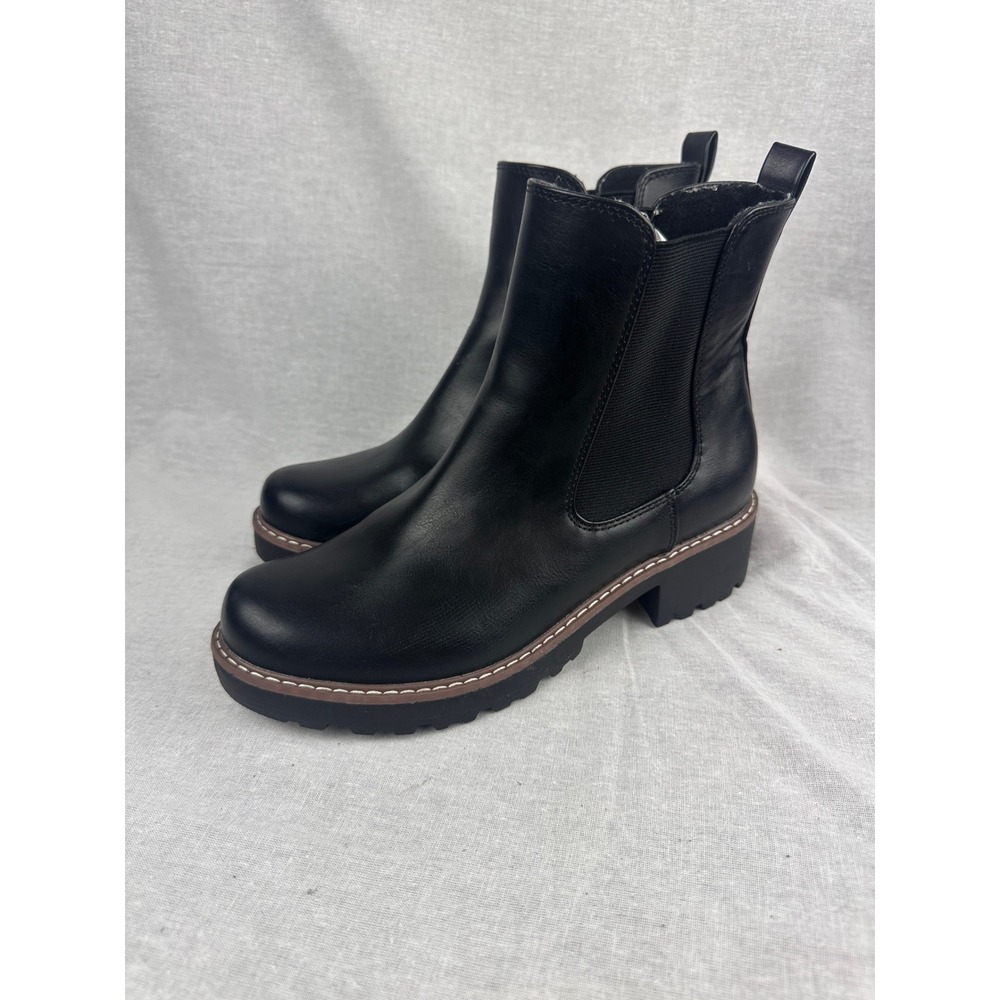 Universal Thread Womens Black Chelsea Lug Sole Ankle Boots Size 7.5 Block Heel
